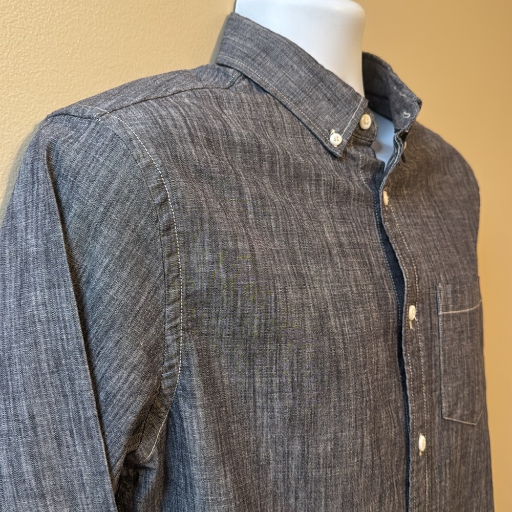 HAWKER RYE Button Down Shirt. Size Medium (Short) for the shorter man - Picture 6 of 11